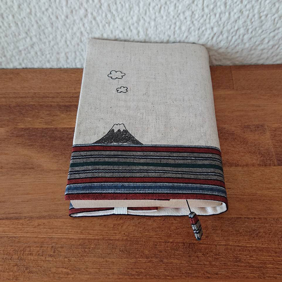 sheepsleep ブックカバー 文庫本カバー 「ふじ山」 刺繍 日本製｜「文