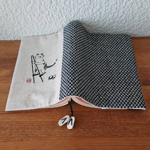 sheepsleep ブックカバー 文庫判 「竹馬ねこ」 刺繍 日本製