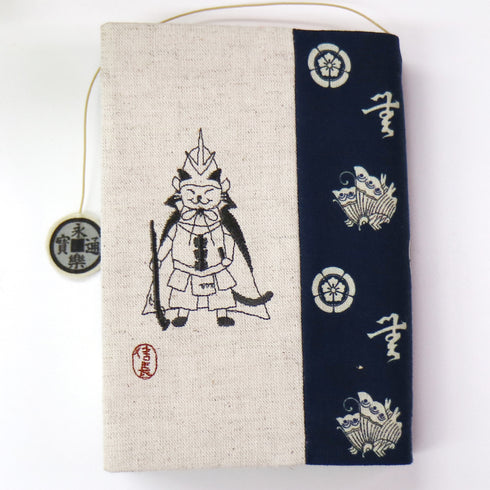 文月 ブックカバー 文庫本カバー 猫武将シリーズ「織田信長」 刺繍 日本製