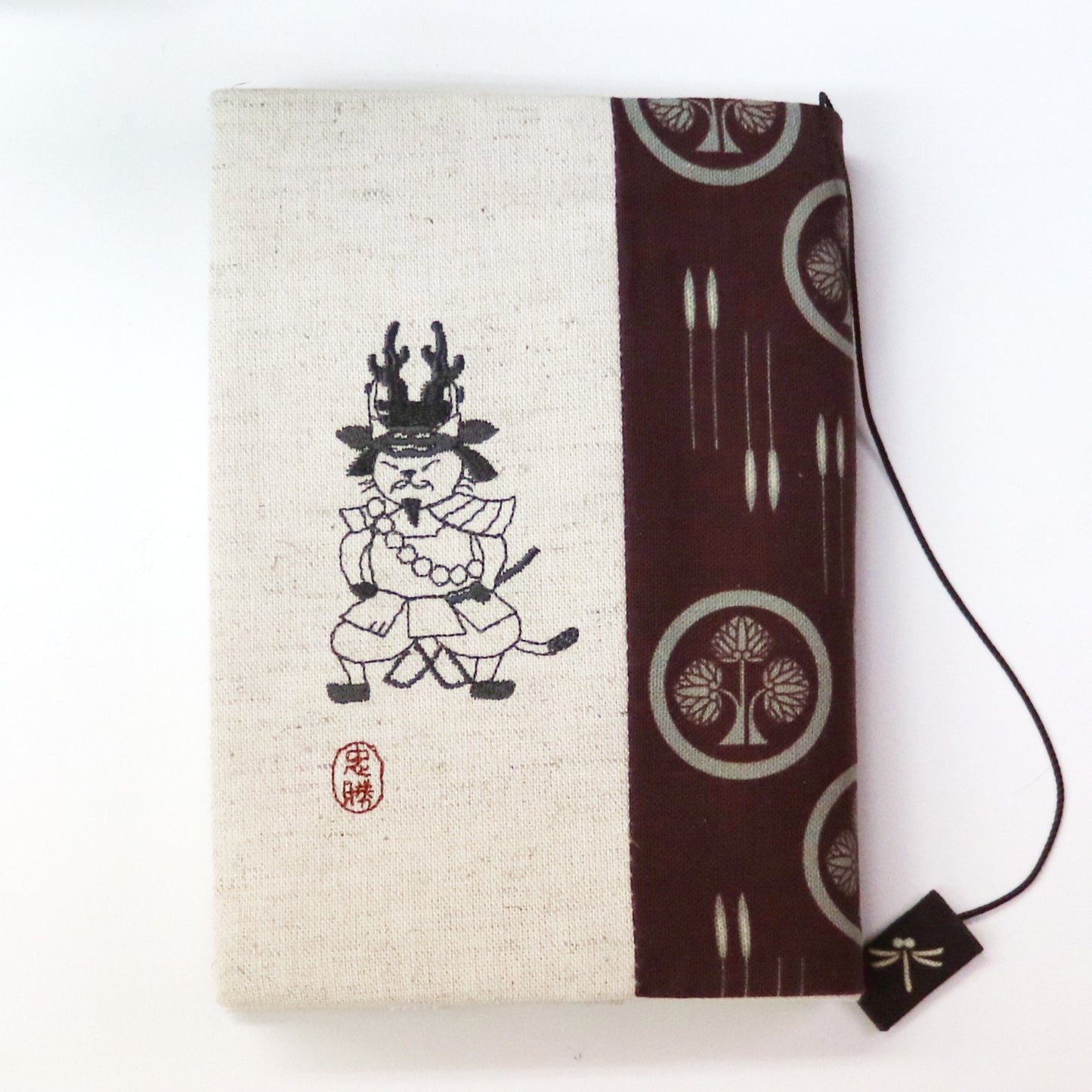 文月 ブックカバー 文庫本カバー 猫武将シリーズ「本多忠勝」 刺繍 日本製