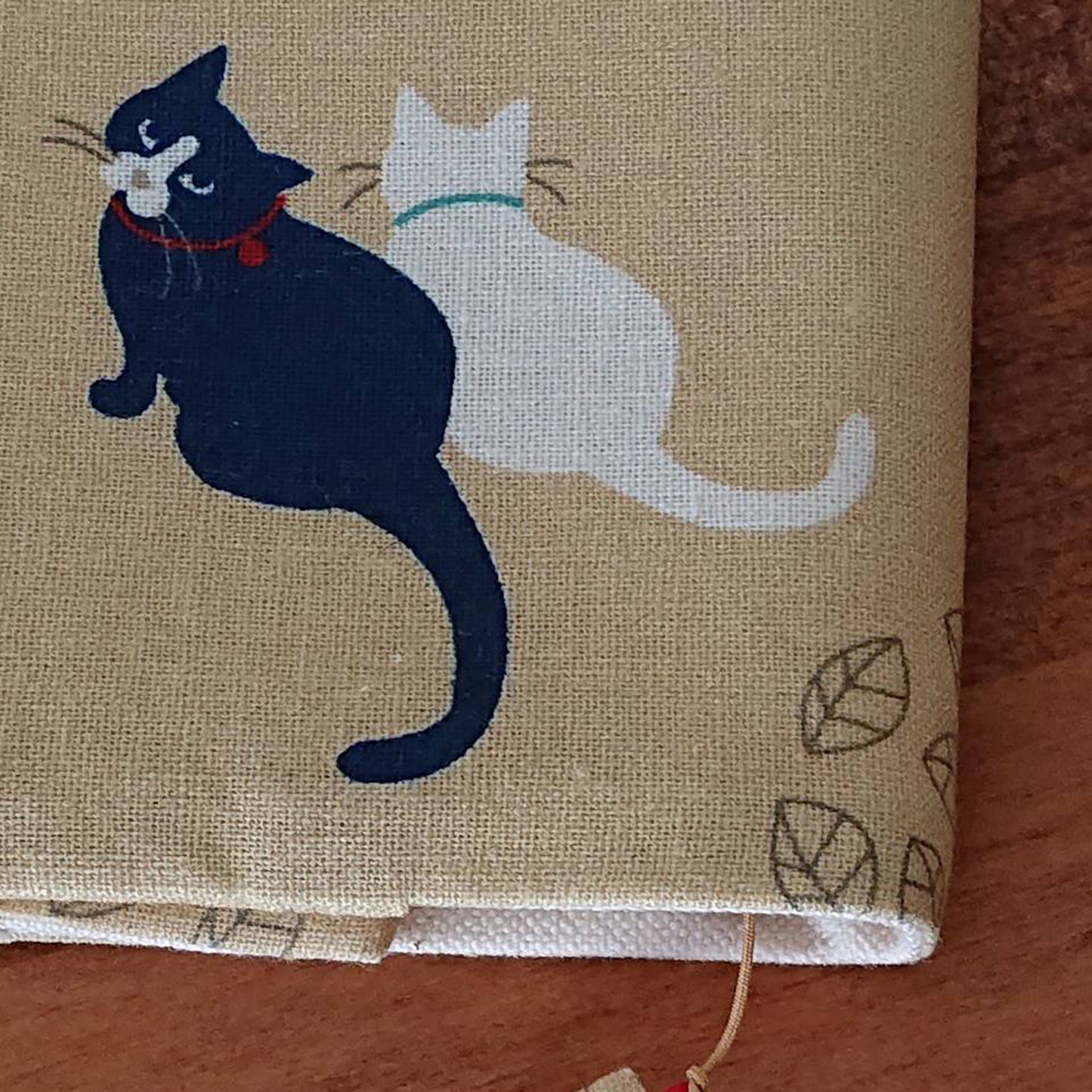 sheepsleep ブックカバー 文庫判「お気に入りの場所」 Y 日本製